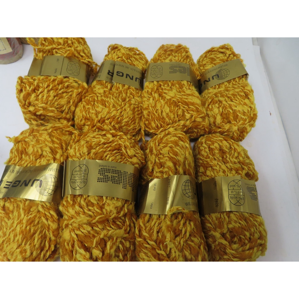 Vtg LOT 8 Unger Yarn Skeins Acrylic WOOL Lots of Pebbles 1.75 oz Each Holland